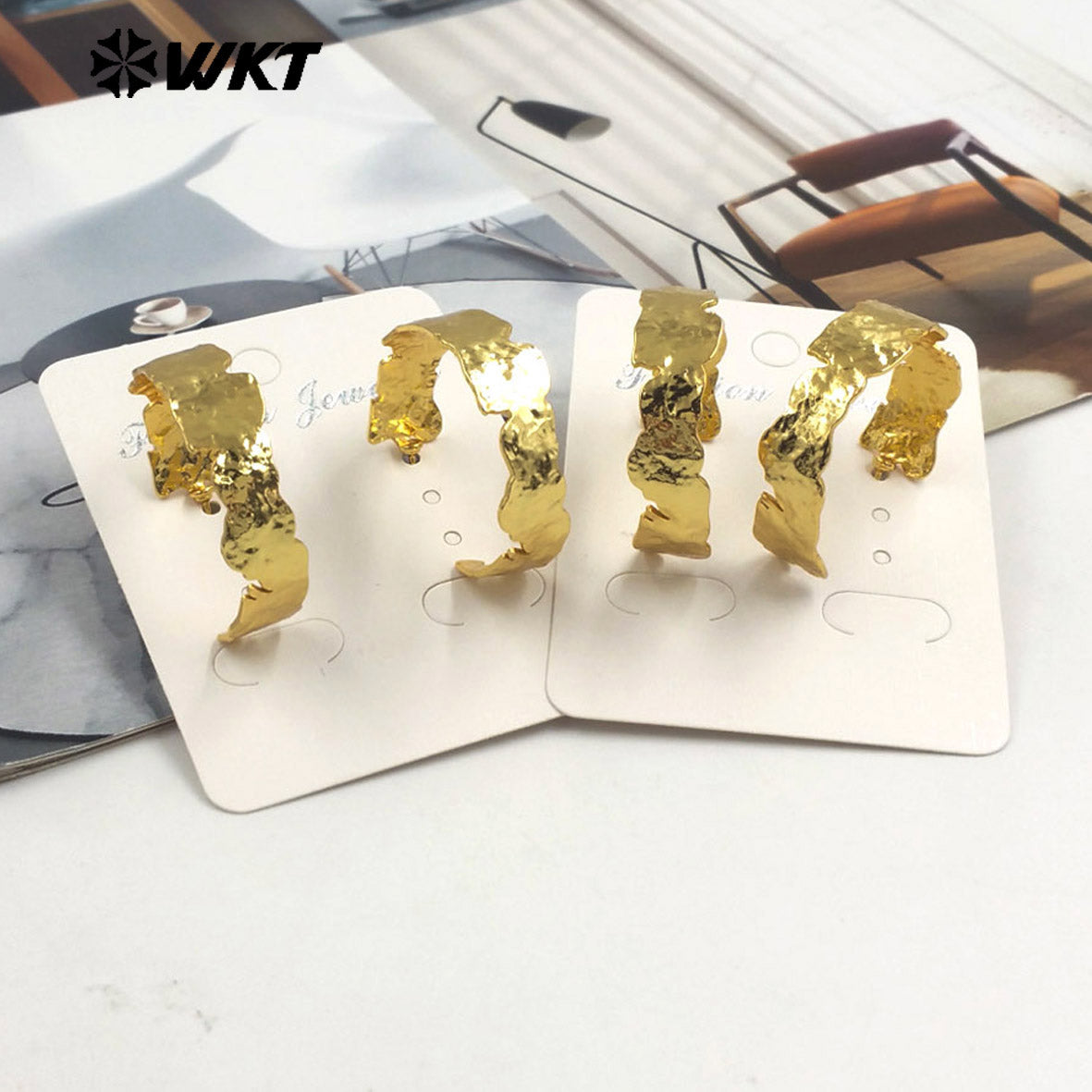 WT-E709 WKT 18k Real Gold Plated Resist Tarnishable Women Vehicle Style Big Metal Simple Earrings Gold C Earrings