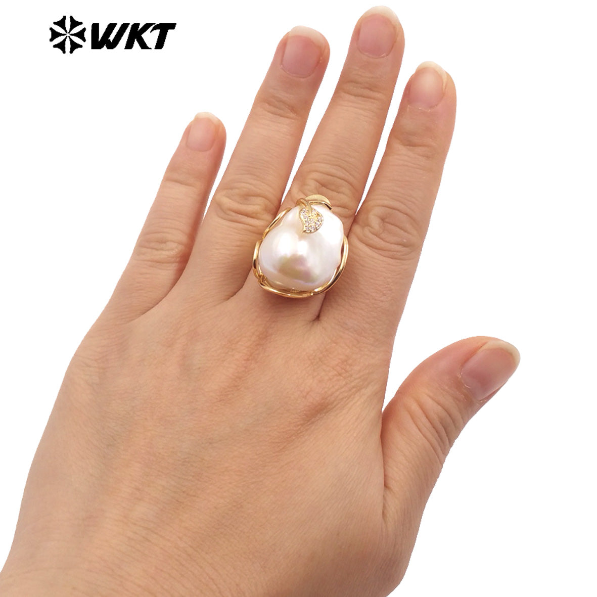 WT-MPR087 Gorgeous High Bright Natural Freshwater Baroque Pearl Ring Women Gold Claw Setting Precious Gift for Birthday