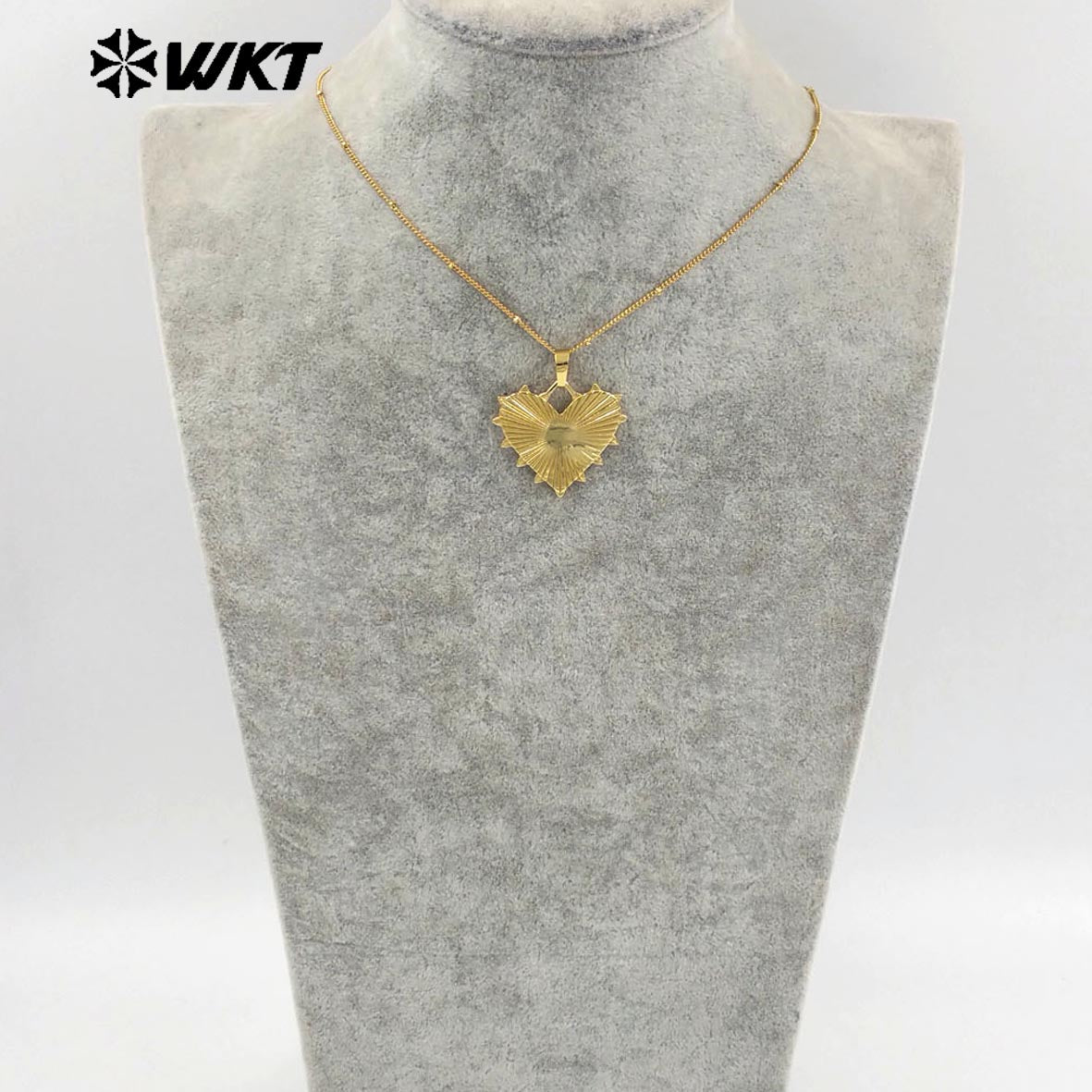 WT-N1481 Wholesale Fashion 18K Gold Plated Lovely Metal Charms Necklace Women Jewelry Match