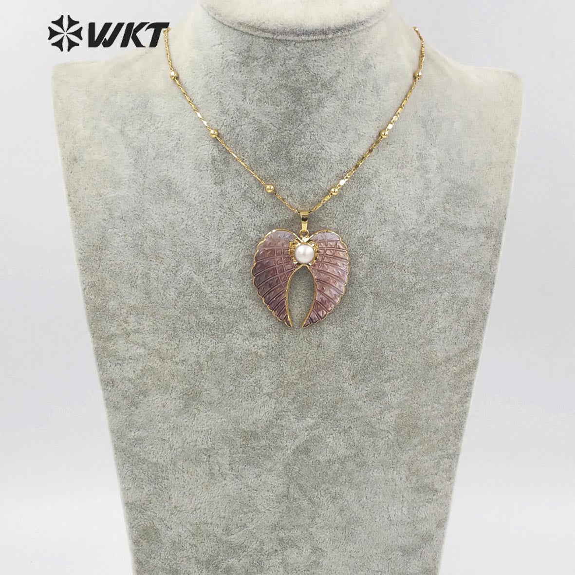 WT-JN167 Vintage Wing Shape Natural Shell Necklace Freshwater Pearl Angel Feather Pendant Jewelry Accessory Necklace