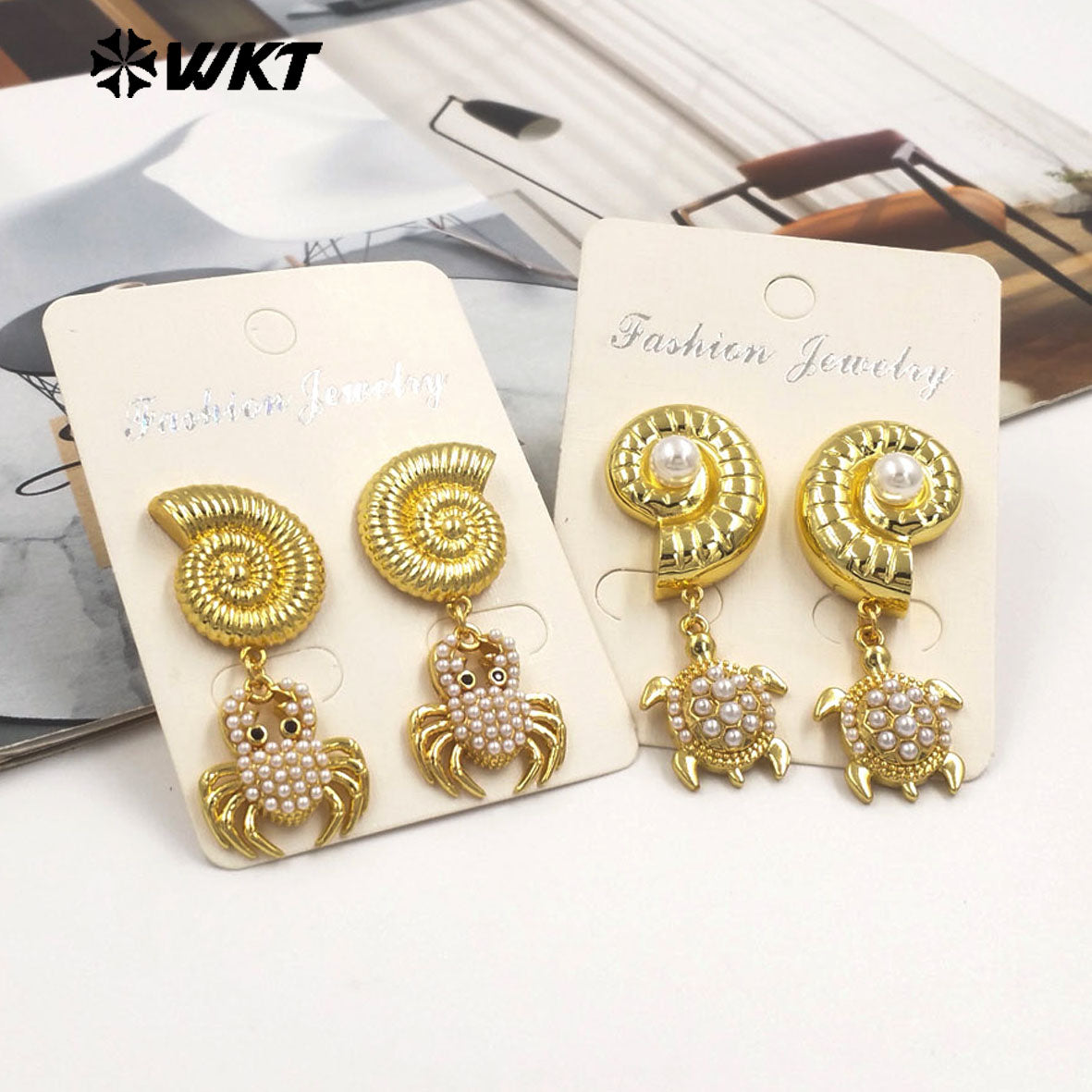 WT-ME134 Lovely Shell Shape Brass Gold Plated With Little Charm And Artificial Pearl Earrings For Women Daily Decoration