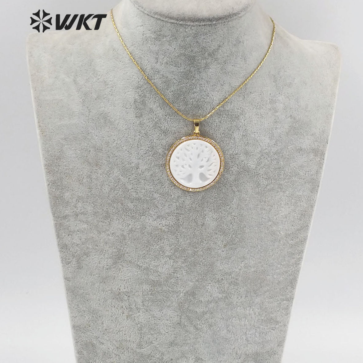 WT-MN981 New 16 Inch Micropaved Natural Shell & Zircon Chain Necklace for Lady Tiny Prong Setting Necklace