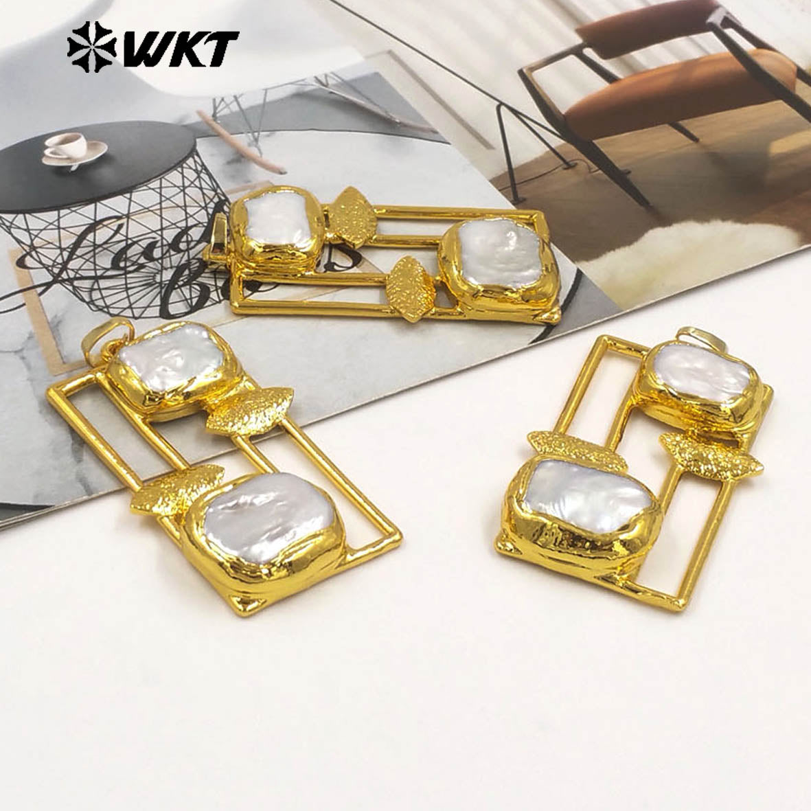 WT-JP434 Wonderful Gold Electroplated With Double Natural Freshwater Pearls Rectangle Pendant For Fashion Jewelry Handmade