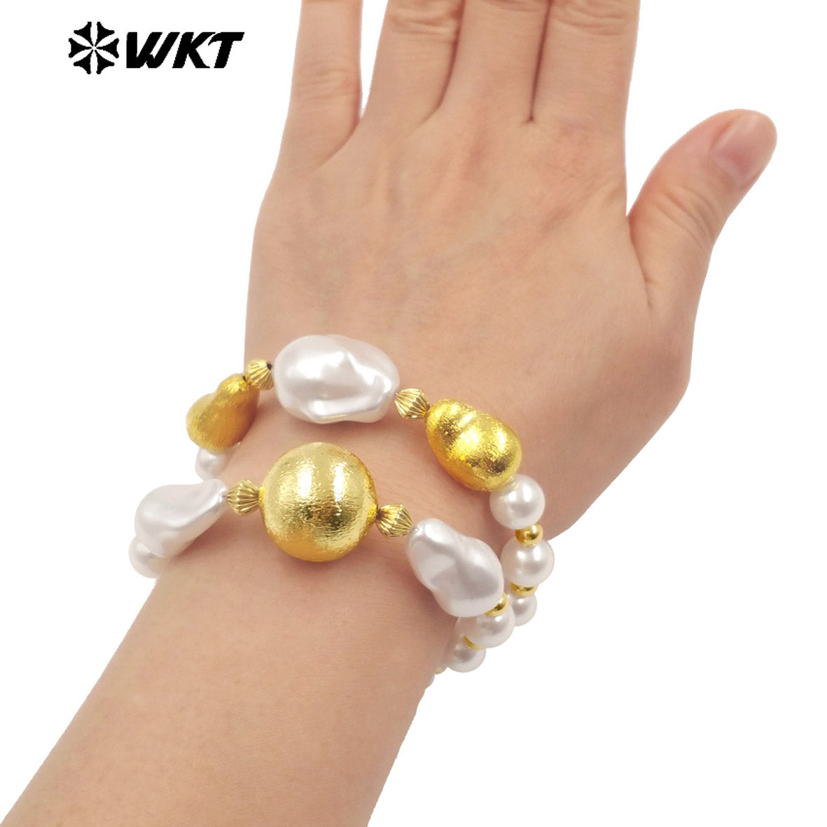 WT-MPB120 New Cute Style Large White Irregular Beads Gold Round Beads Artificial Pearl Bracelet for Girls As Daily Decoration