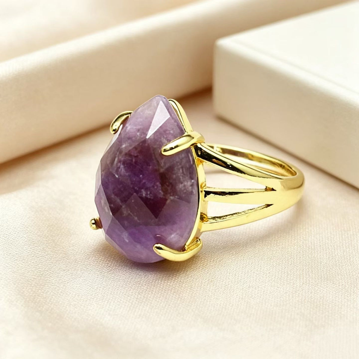 WT-R615 Wholesale Gold Electroplated Various Natural Gemstones Faceted Waterdrop Shape Rings For Women Popular Jewelry Gift