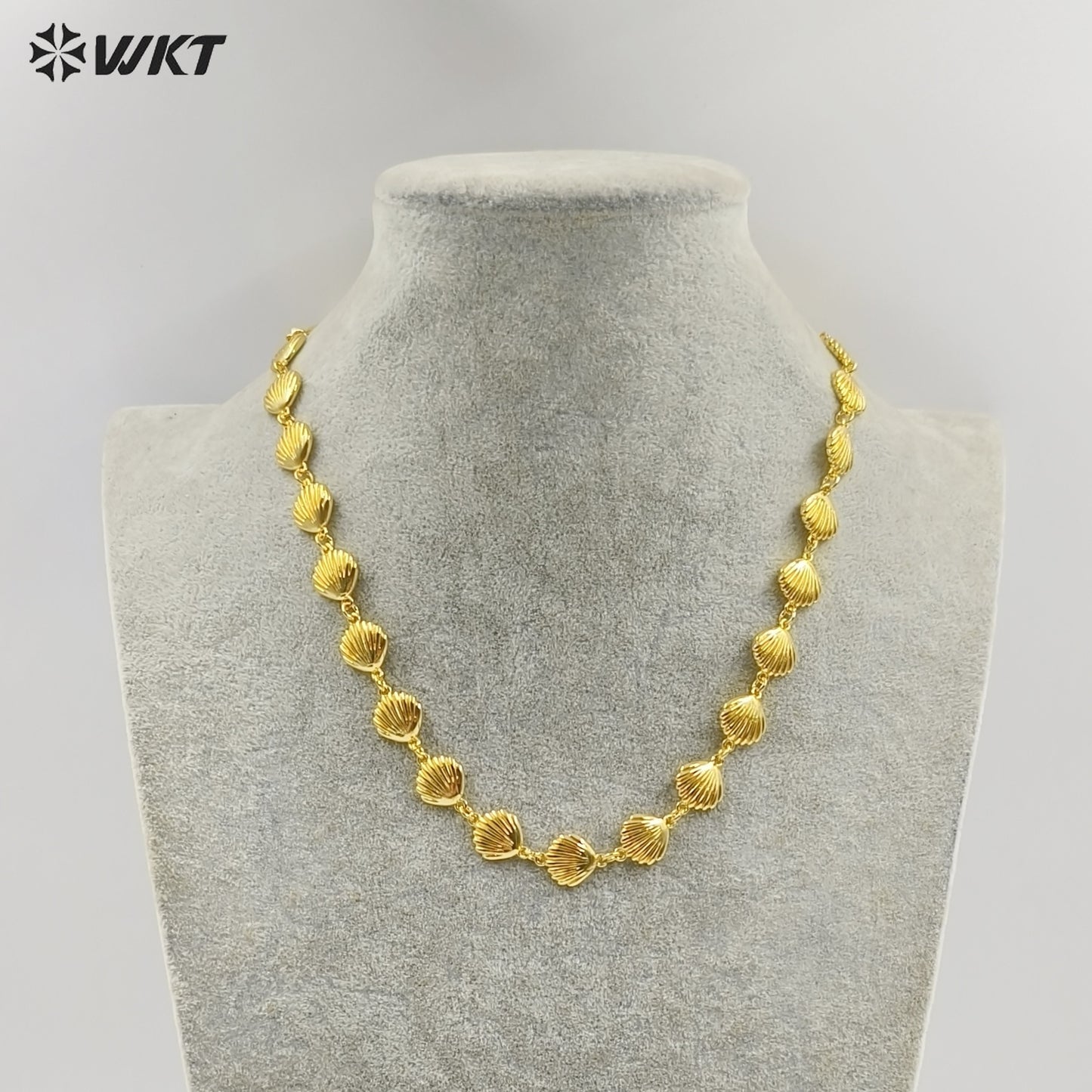WT-JFN44 Newest Women Romantic Style Metal Yellow Brass Gold Plated Sea Star And Shell Shape Necklace Party Wearing Jewelry