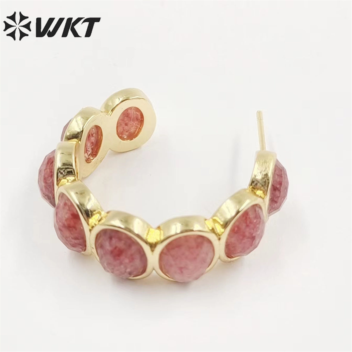 WT-E707 Amazing Fashion Women Natural Gemstone Setting Letter C Crescent Horn Earrings Lady Anniversary Earrings