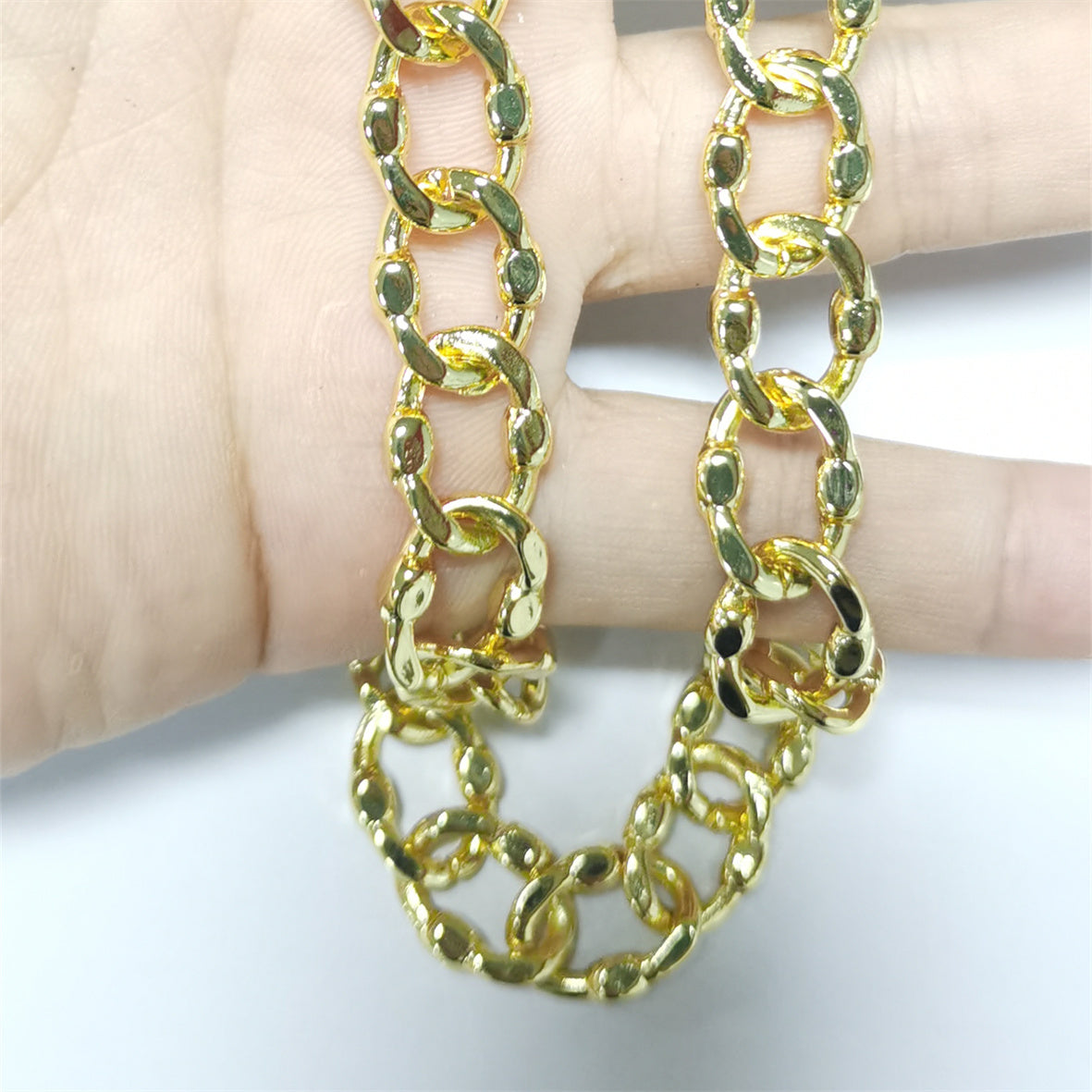 WT-BC170 Fashion Special Design Punk Shiny 18k Real Gold Plated Brass Chain for Women Jewelry Accessories Chain