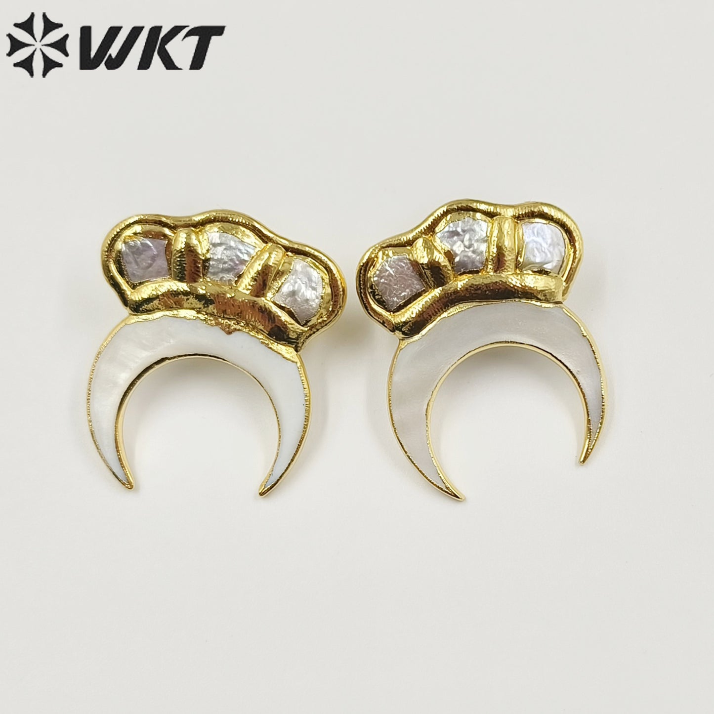 WT-MPE102Latest Style Freshwater Pearl Moon Shell Natural 18k Gold Plated Crown Gift Weeding Romantic Pendant Earrings