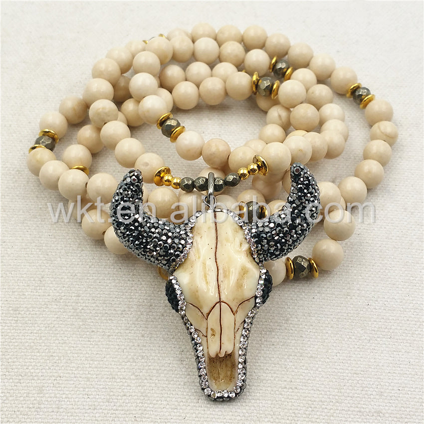 WT-N859 Fashion 8mm Cream Stone Beads Buffalo Head Necklace ,32" Beads Resin Buffalo Head Necklace in High Quality