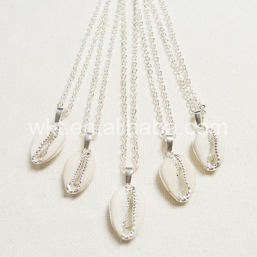 WT-N493 Wholesale Natural Cowrie Shell With Gold Dipped Pendant Necklace,Fashion Charm Cowrie Shell Necklace for Women