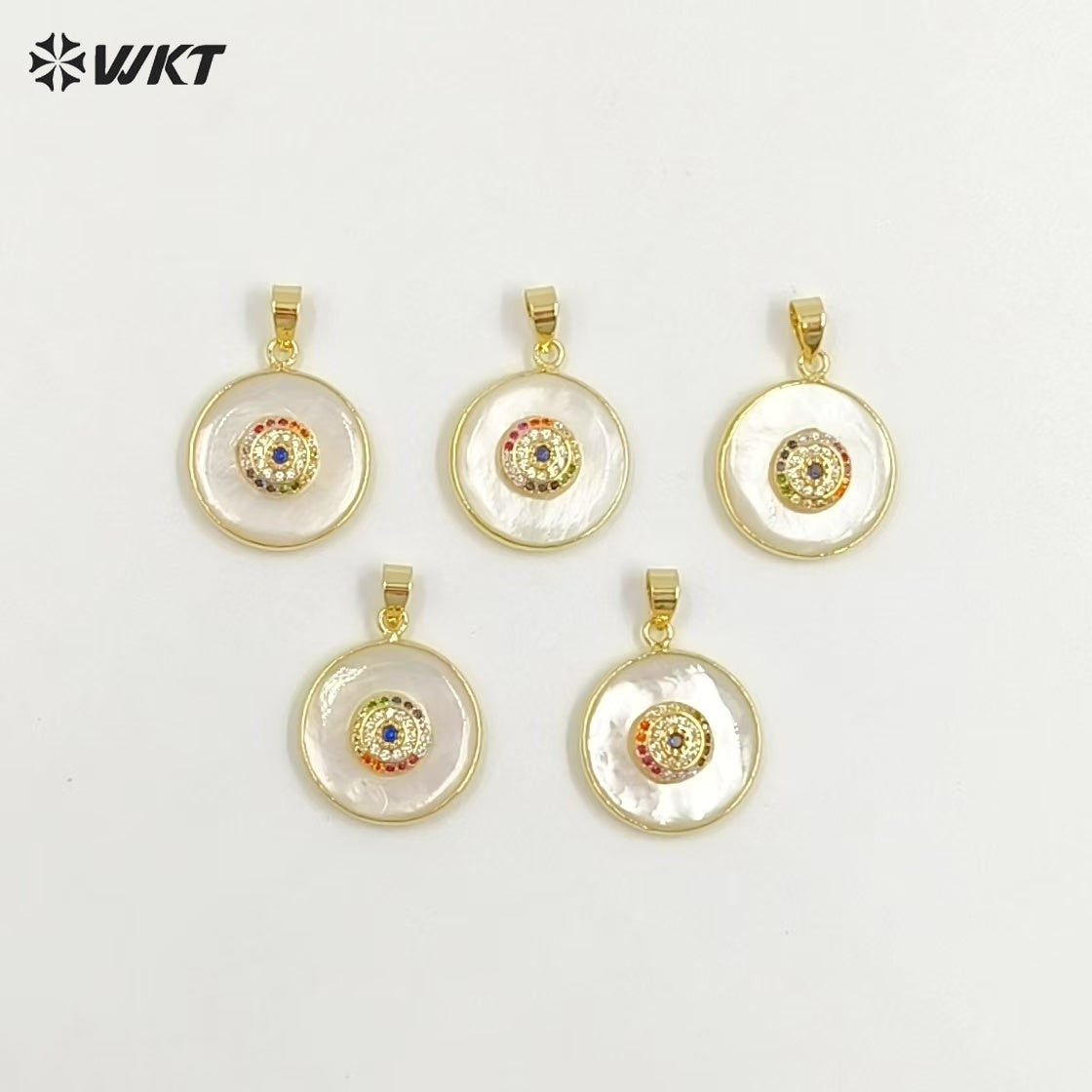 WT-MP308 Delicate Fashion Mother of Pearl Made Round Coin Micro Pave Eye Pendants With 18k Gold Bezel Around Jewelry