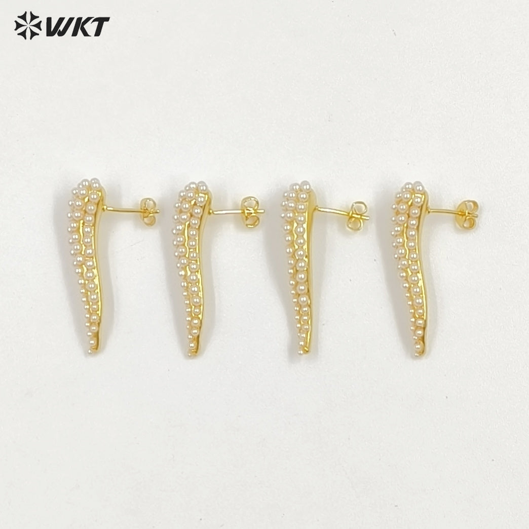 WT-ME126 Wholesale Unique Jewelry Hot Pepper Shape Metal Brass Gold Plated With Artificial Pearl Earrings Women Fashion Style