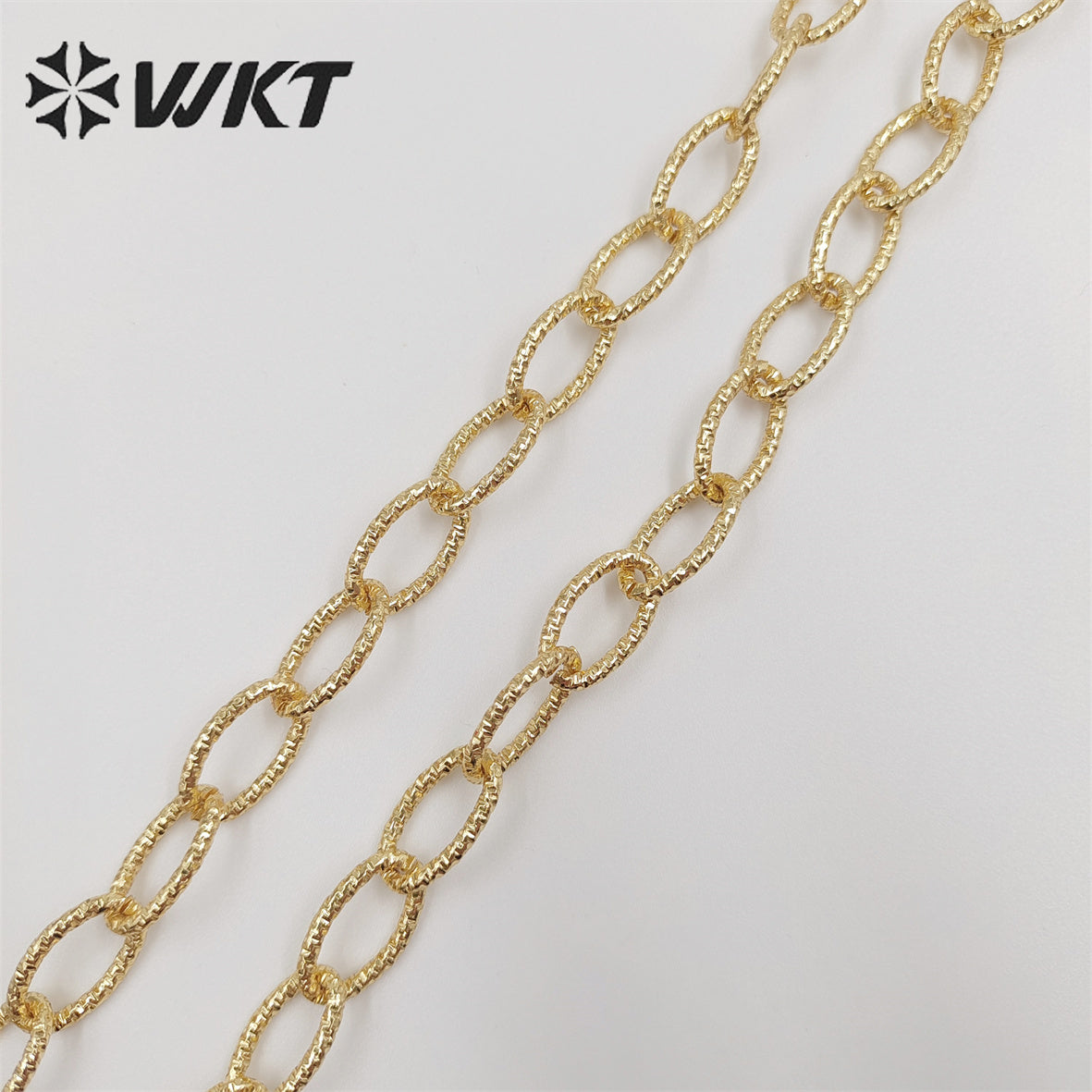 WT-BC190 Newest 18k Real Gold Plated Resist Tarnishable Big Link Hammer Chain for Necklace Making Lady Jewelry Findings Chain