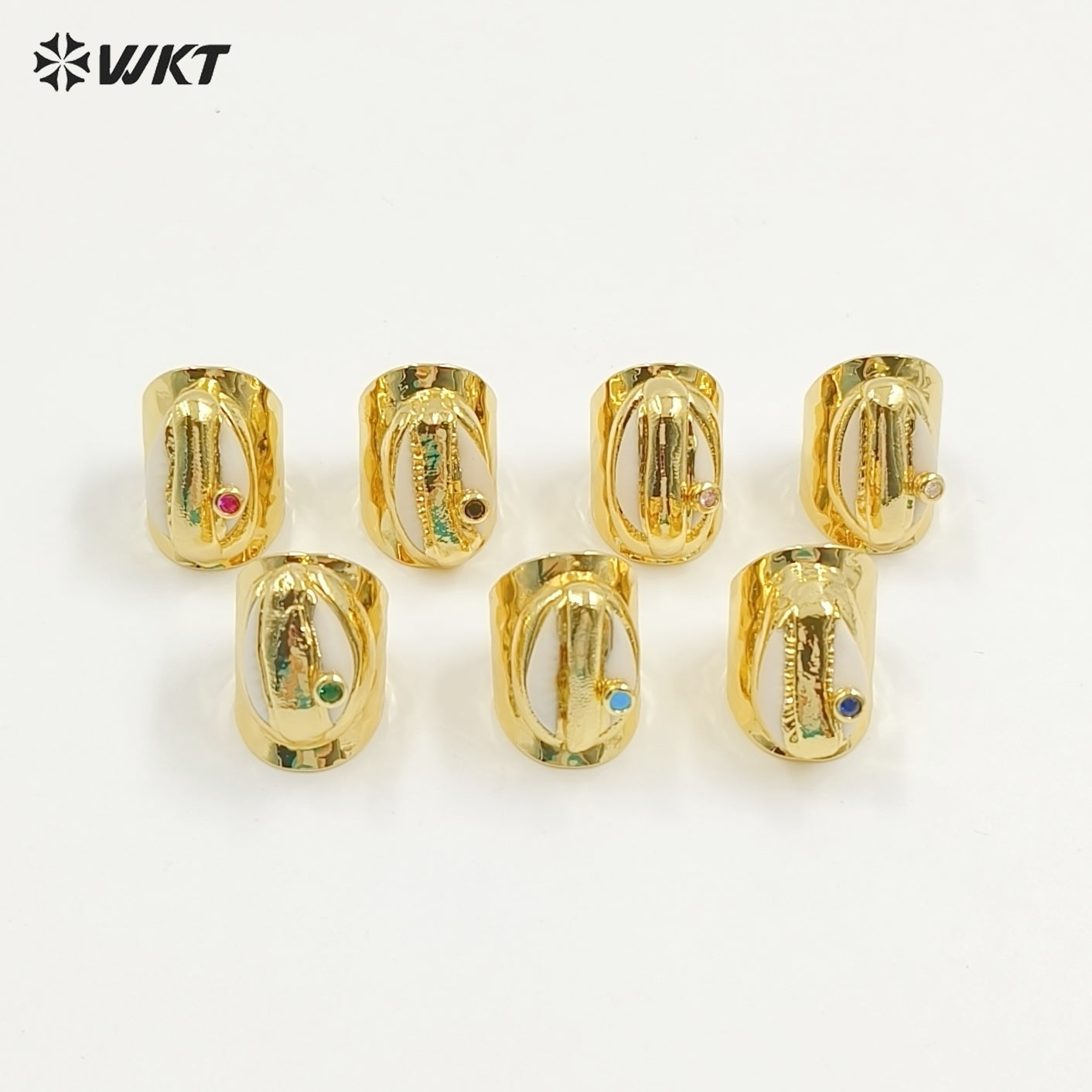 WT-R335 Wholesale Bohemian Style Cowrie Ring With Multicolor Beads in 18K Gold Plated Adjustable Natural Cowrie Shell Ring