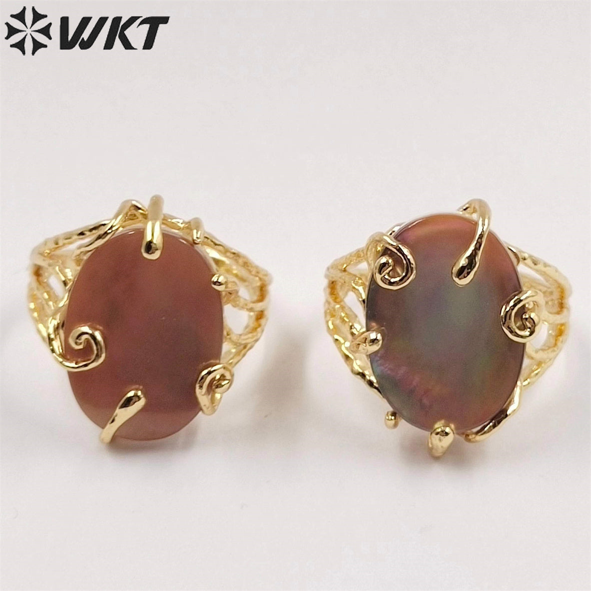WT-MPR053 Amazing New Design Natural Gold Plated Prong Setting Natural Black Shell Ring Oval Shape Party Ring for Girls