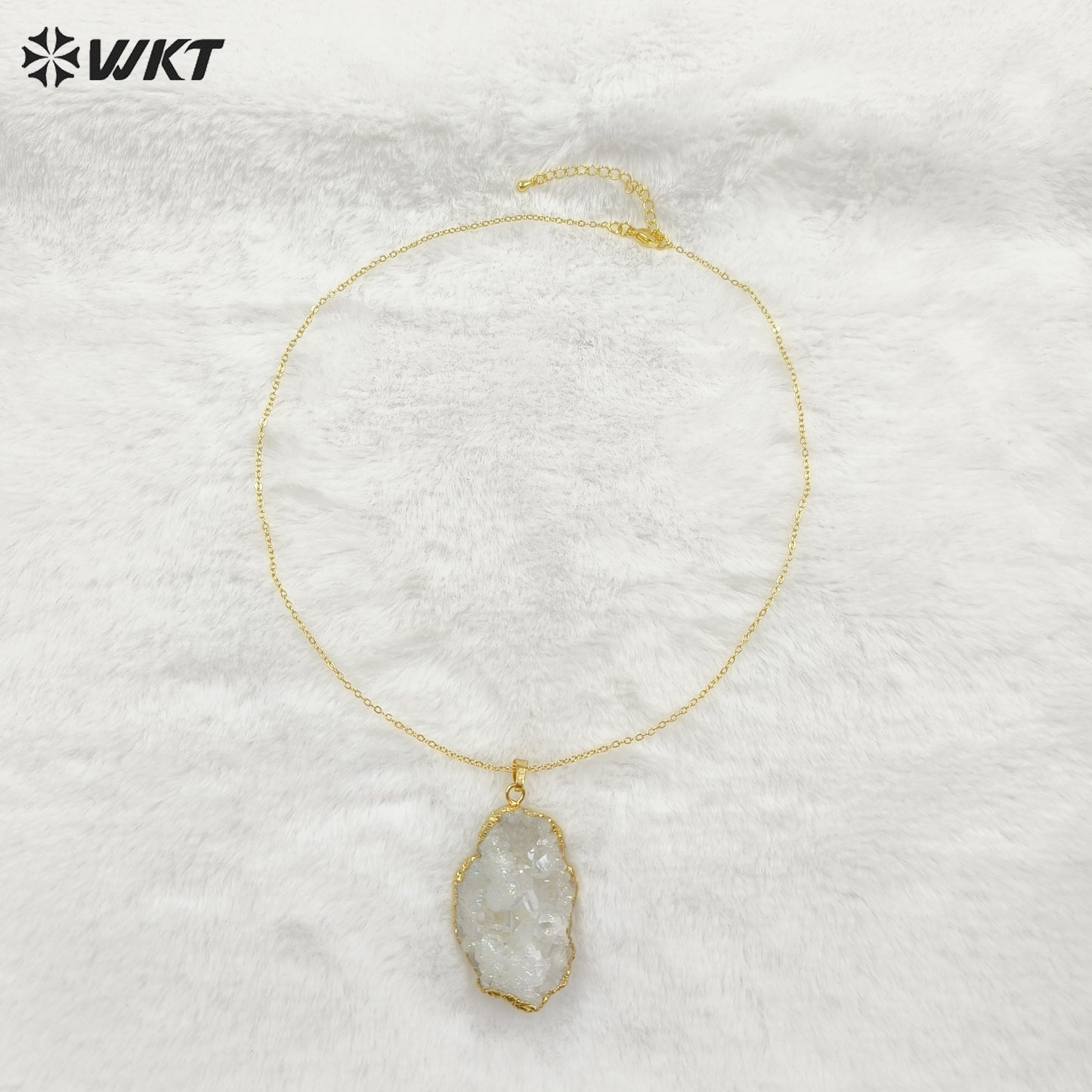 WT-N336 Wholesale Fashion Gold Plated Natural Geode Druzy White Crystal Quartz Hole Pendant Necklace Raw Stone