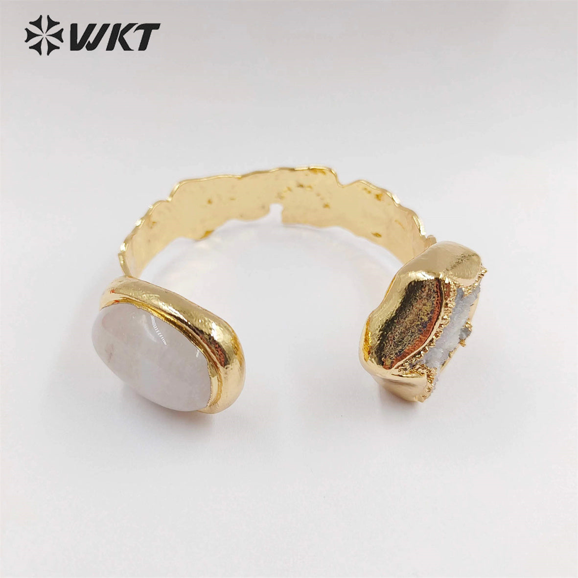 WT-B626 WKT Exclusive New Double Stone Star Quartz Bangle Gorgeous 18k Gold Electroplated Resist Tarnishable Green Chalcedony