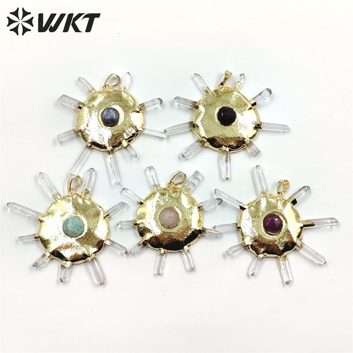 WT-P1884 WKT New Design Fashion Crown Shape Crystal Quartz Pendant Boho Women Round Wheel Stone Pendant for Necklace
