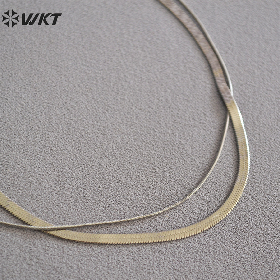 WT-BFN044 Wholesale Special Double Layer Snake Chain Necklace 18k Gold Plated Resist Tarnishable Brass Chain Choker Necklace