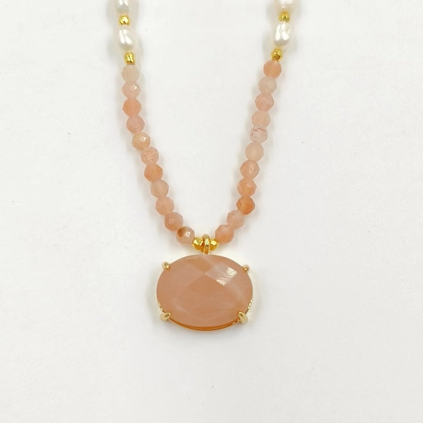 WT-N1445 WKT Best 2023 Newest Natural Gemstone and Pearl Women Simple Hoop Aura 16+2inch Stone Beads Necklace