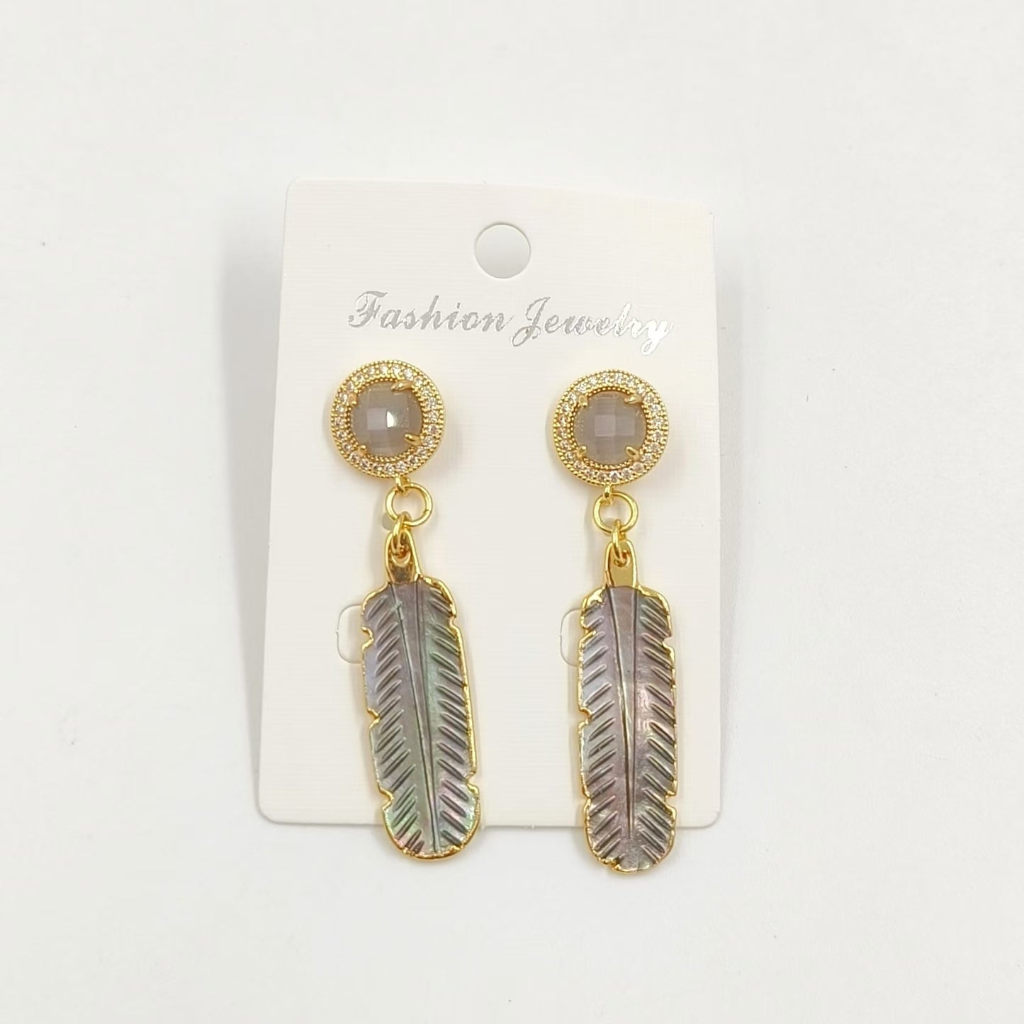 WT-MPE145 Best Selling Stylish Elegant 18K Gold Plated Natural Colorful Patterned Shell Cat Eye Women Earrings As Special Gift