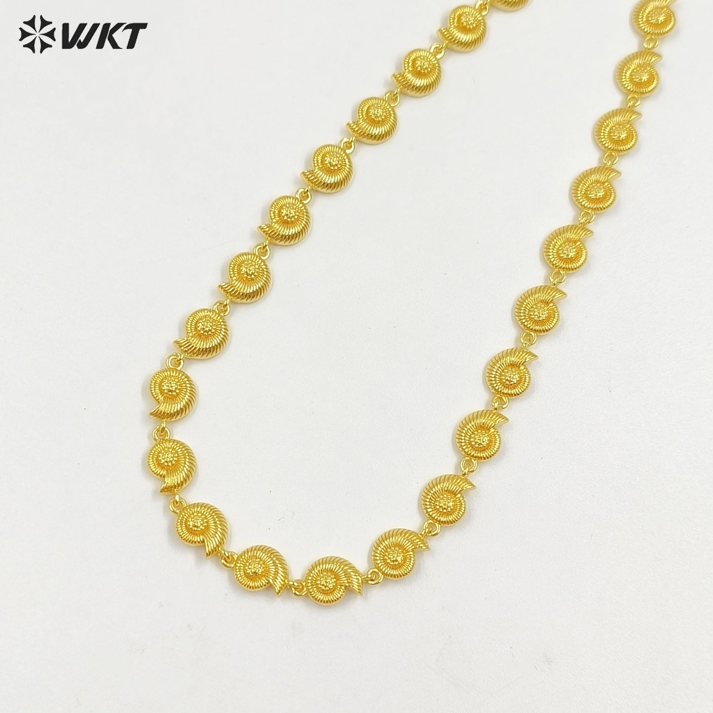 WT-JFN44 Newest Women Romantic Style Metal Yellow Brass Gold Plated Sea Star And Shell Shape Necklace Party Wearing Jewelry