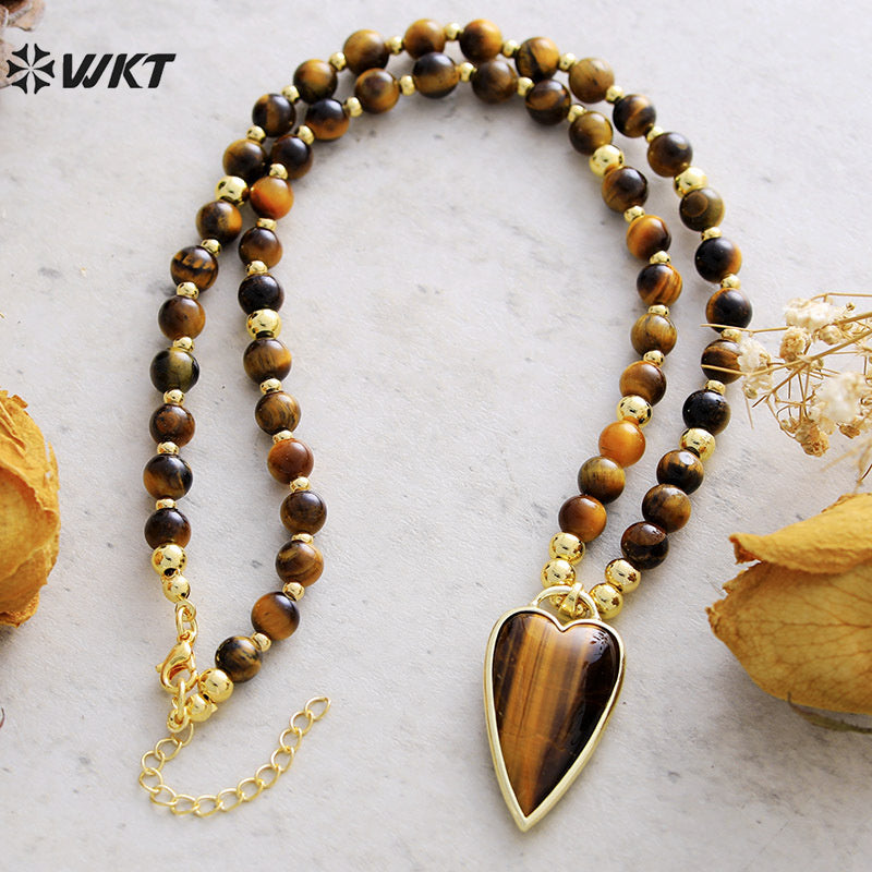 WT-N1487 High Quality Unique Design Hand Strand Round Stone Beads Necklace With Long Heart Pendant in 18 Inch Long