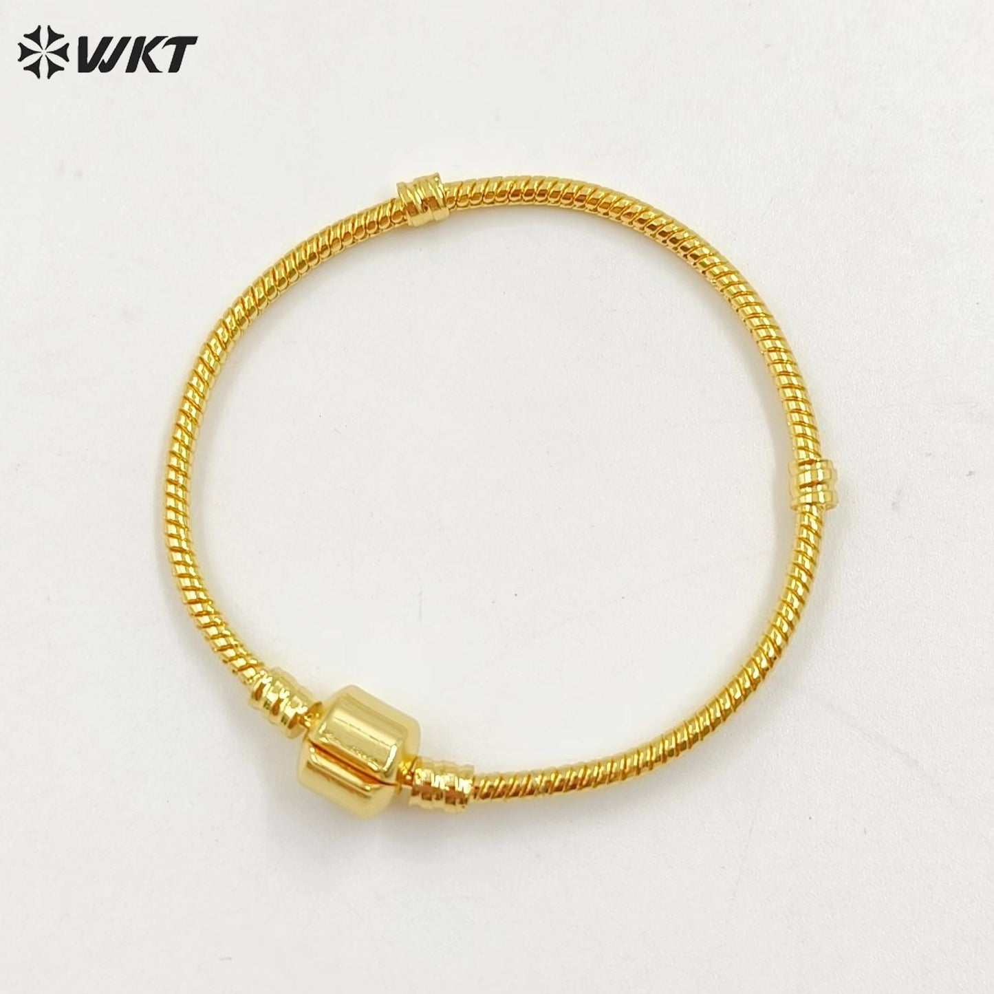 WT-JF344 Wholesale New Gold Plated Snake Chain Soft Metal Charm Bracelets Fashion Jewelry for Women