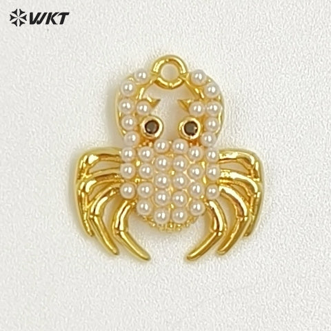 WT-MP310 Wholesale Fine Jewelry Gold And Silver Color Marine Animals Crab Shape Zircon With Artificial Pearl Little Pendants