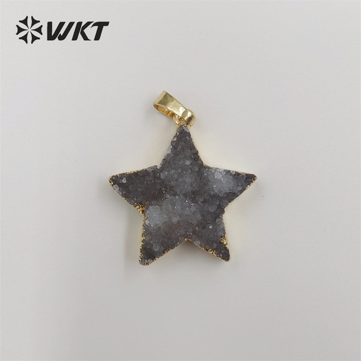 WT-P1828 Wholesale Fashion Gold Trim Natural Druzy Quartrz Stone Star Pendant with Aura Brightly Crystal Quartz Aura Star Stone