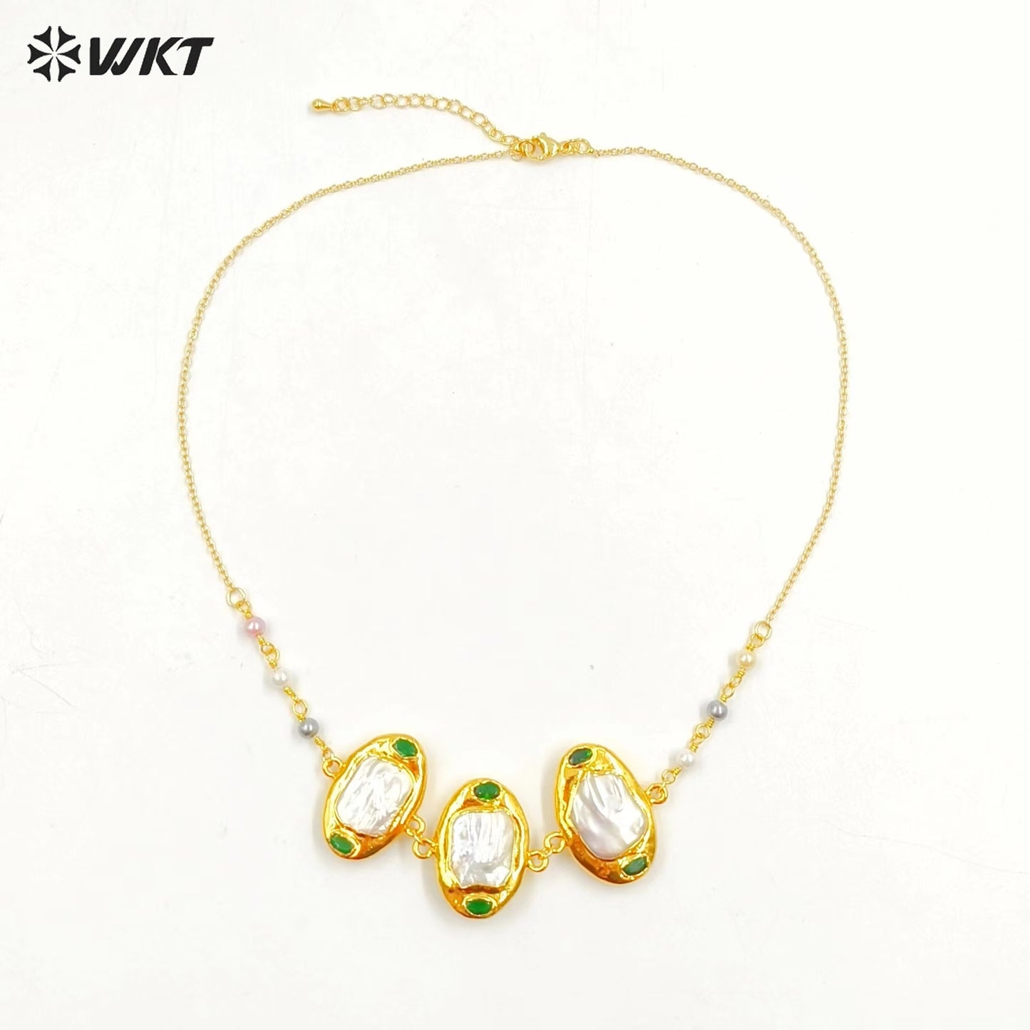 WT-JN267 Newest Gorgeous Lady Fashion Gold Plated Triple Freshwater Pearl Handmade Themed Pendant Necklace 16 Inch Long