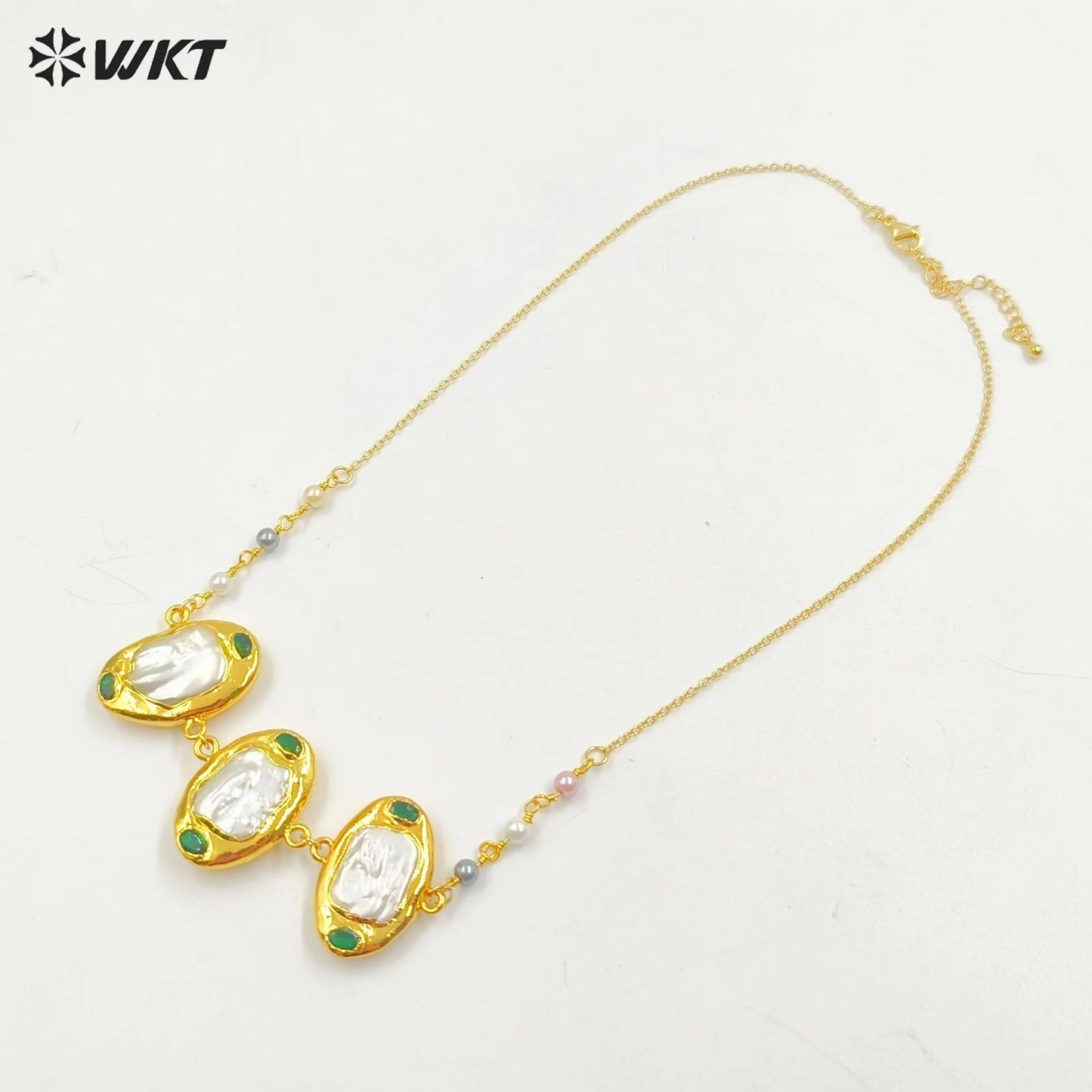 WT-JN267 Newest Gorgeous Lady Fashion Gold Plated Triple Freshwater Pearl Handmade Themed Pendant Necklace 16 Inch Long