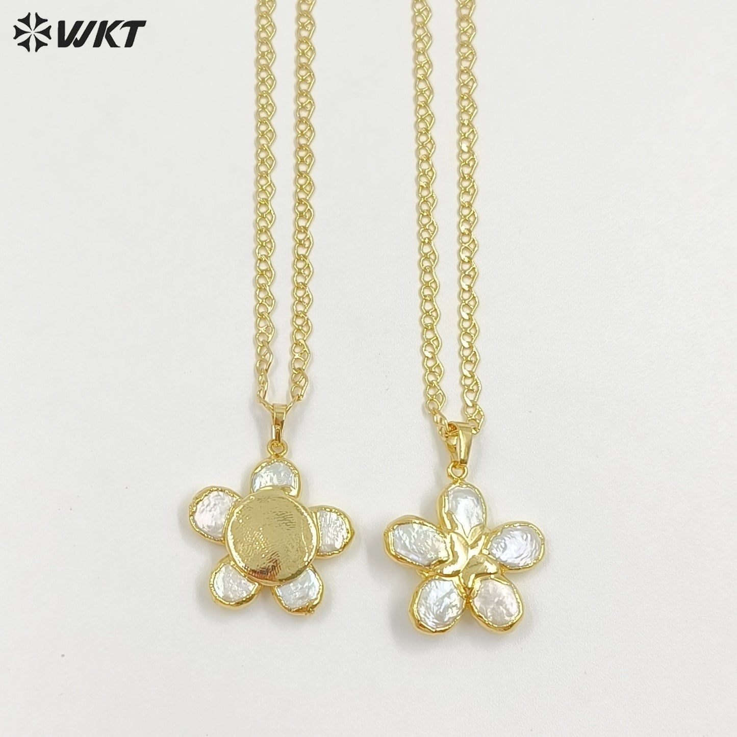 WT-JN339 Wonderful Gold Plated Natural Freshwater Pearl Flower Shape Pendant Necklace For Ladies Elegant Jewelry Wearing