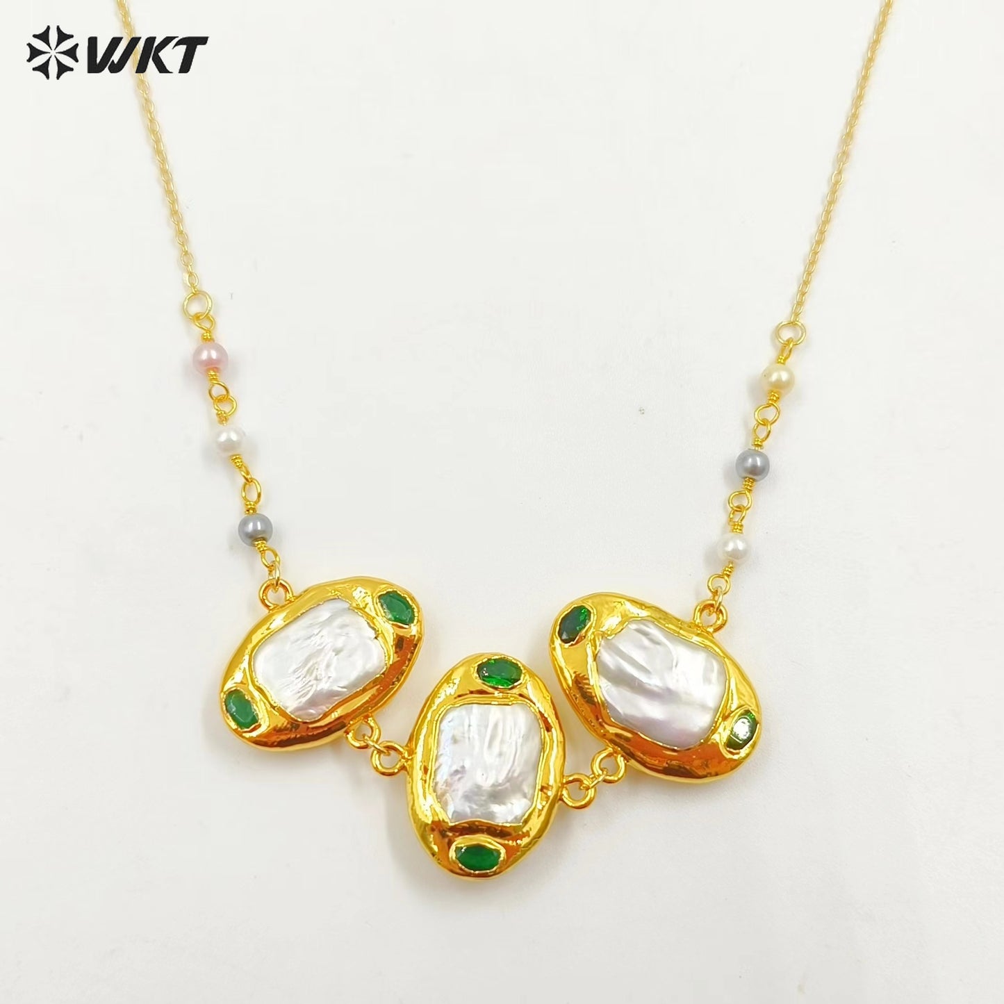 WT-JN267 Newest Gorgeous Lady Fashion Gold Plated Triple Freshwater Pearl Handmade Themed Pendant Necklace 16 Inch Long