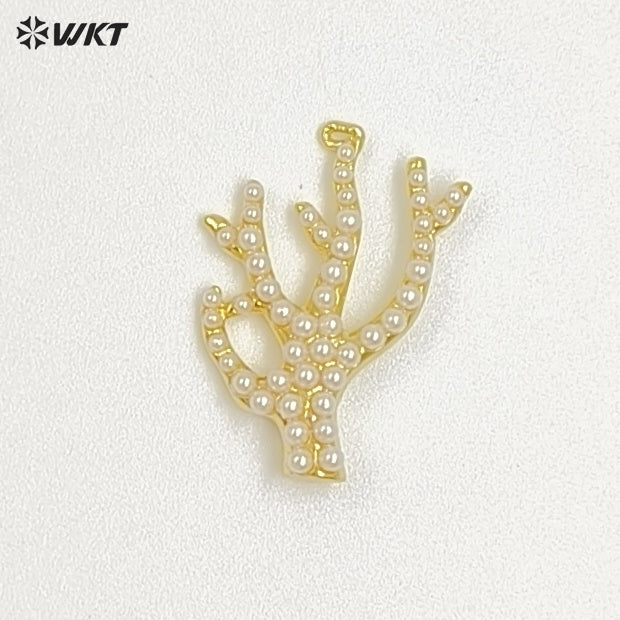 WT-MP310 Wholesale Fine Jewelry Gold And Silver Color Marine Animals Crab Shape Zircon With Artificial Pearl Little Pendants