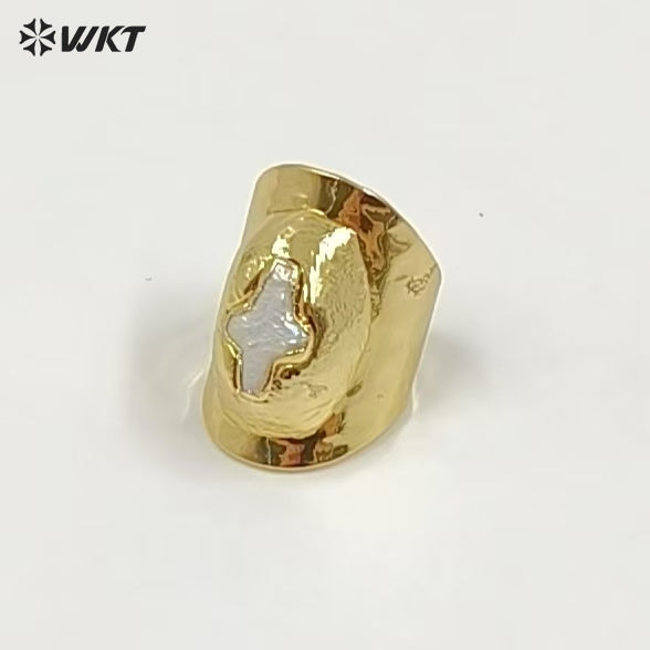 WT-R328 Classic Unique Each One Is Different Shell Jewelry in Gold Plated Adjustable Women's Fine Natural Freshwater Pearl Rings
