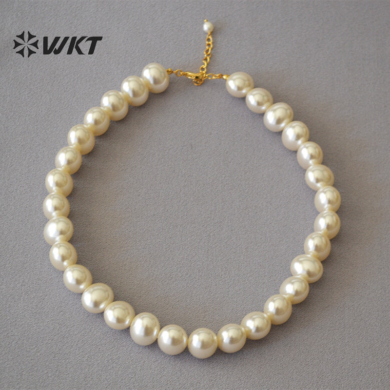 WT-JN177 French Elegant Pearl Necklaces Full Strings and Other Large Pearl Necklaces Women's Jewelry Natural Pearl Necklaces