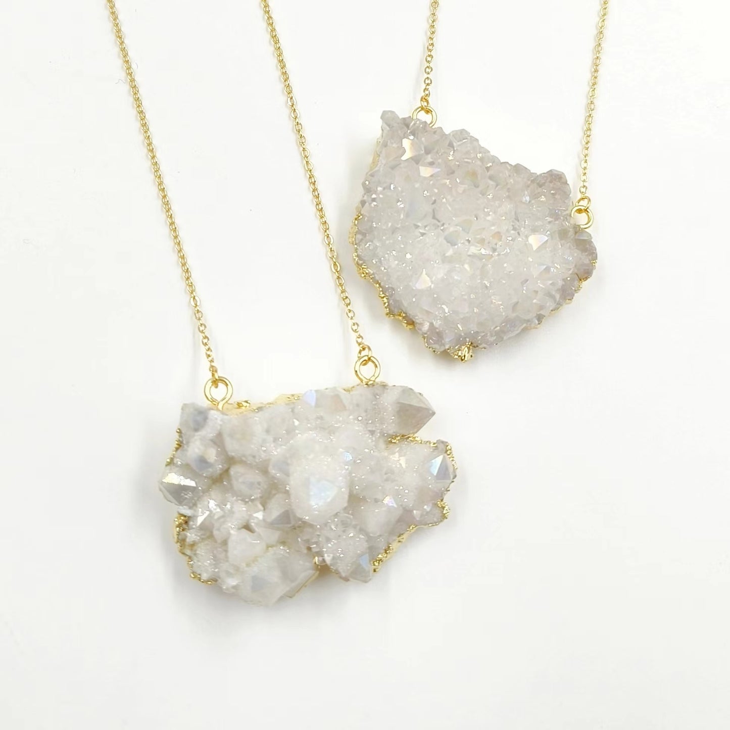 WT-N1440 WKT Best 2023 Newest Natural Aura Cluster Quartz Pendant Necklace Women Simple Hoop Aura Necklace