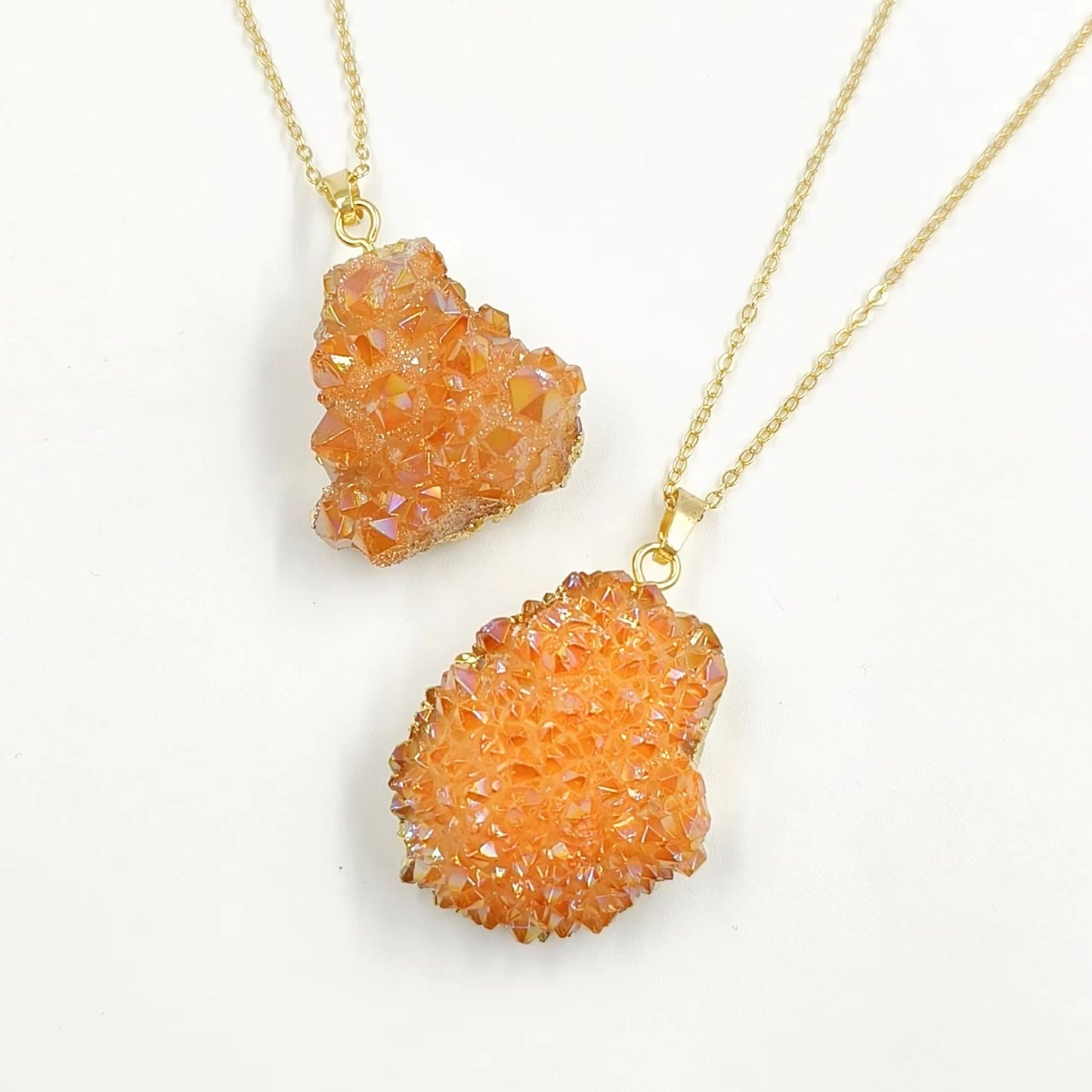 WT-N1441 WKT Best 2023 Newest Natural Aura Cluster Quartz Pendant Necklace Women Simple Hoop Aura Necklace