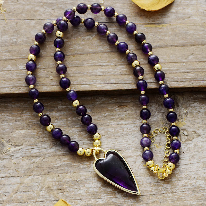 WT-N1487 High Quality Unique Design Hand Strand Round Stone Beads Necklace With Long Heart Pendant in 18 Inch Long