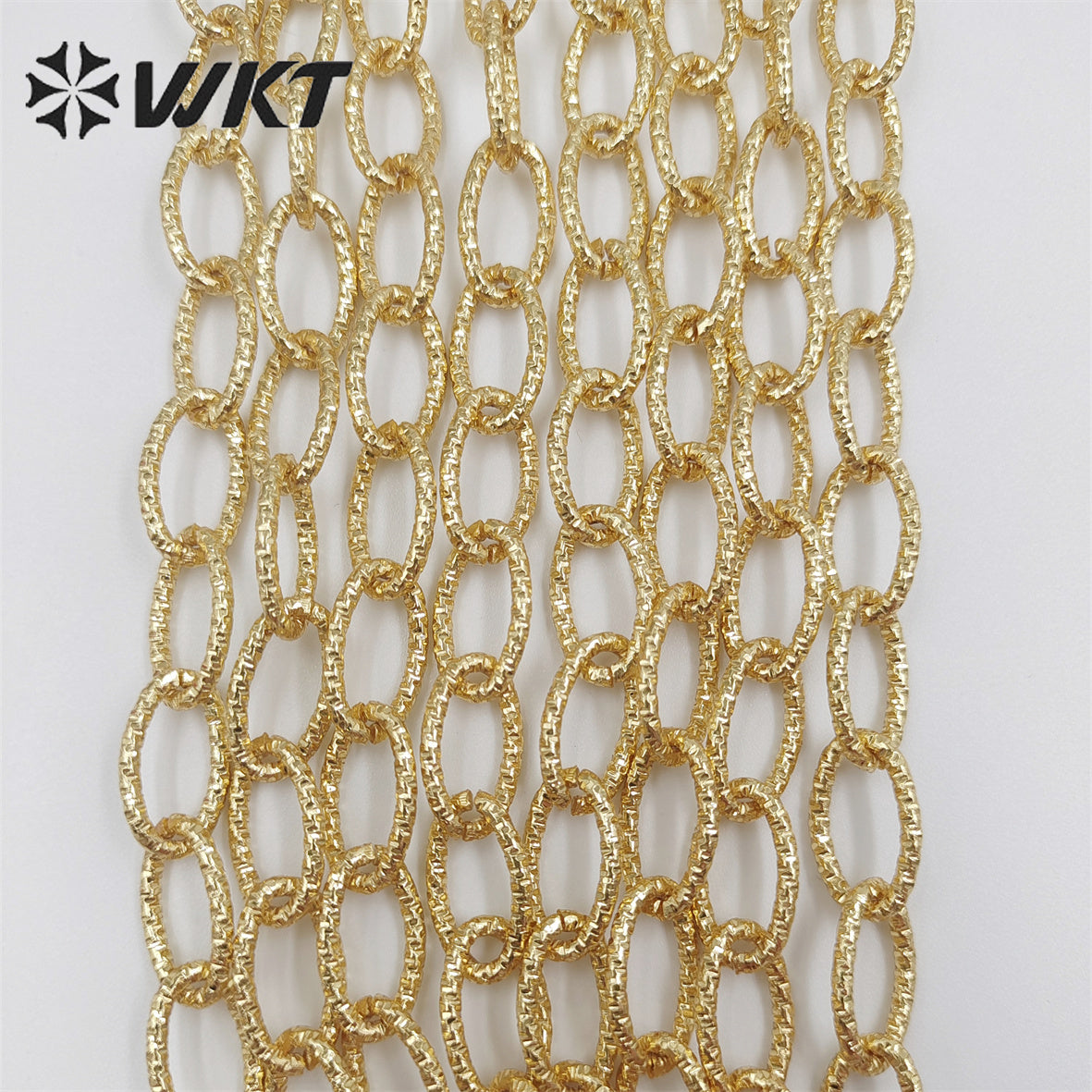 WT-BC190 Newest 18k Real Gold Plated Resist Tarnishable Big Link Hammer Chain for Necklace Making Lady Jewelry Findings Chain