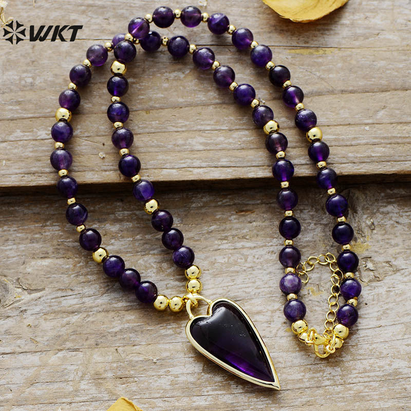 WT-N1487 High Quality Unique Design Hand Strand Round Stone Beads Necklace With Long Heart Pendant in 18 Inch Long