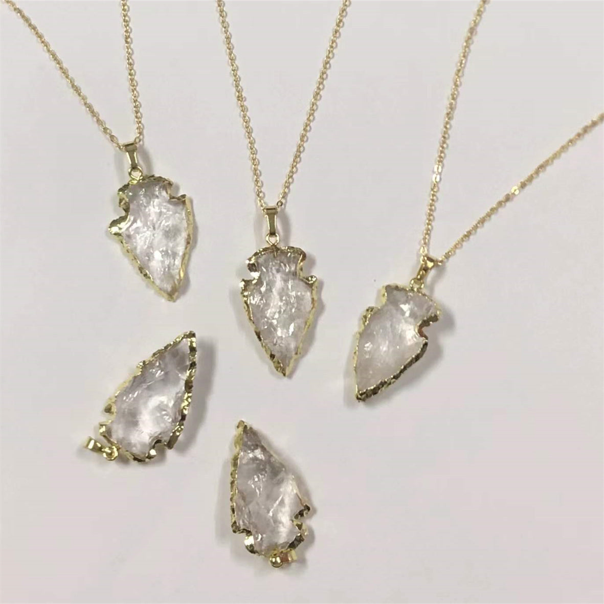 WT-N1330 Super Hot Sales Natural Raw Crystal Quartz Arrowhead Pendant Necklace Women Hammer Quartz Stone Necklace