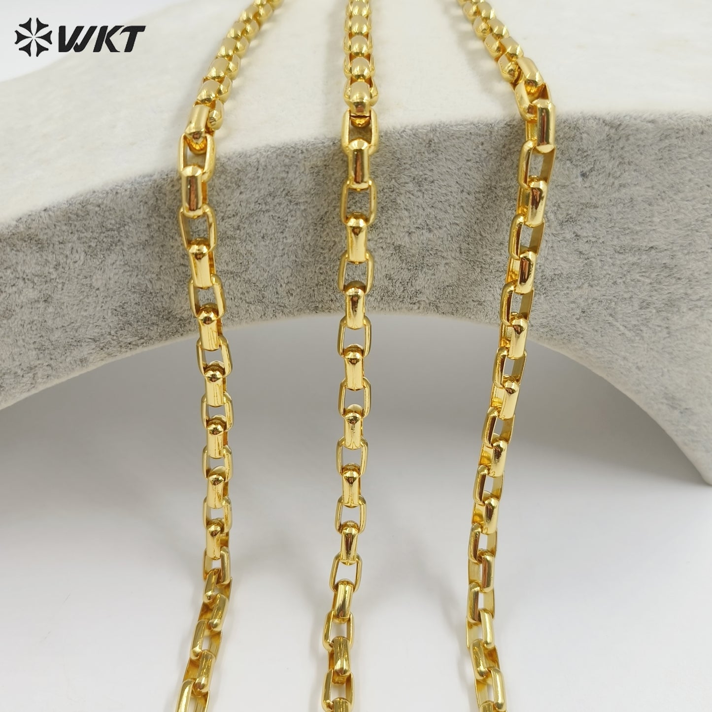 WT-BC225 Wholesale New 18K Gold Plated Yellow Brass Box Chain for Jewelry Design Necklace