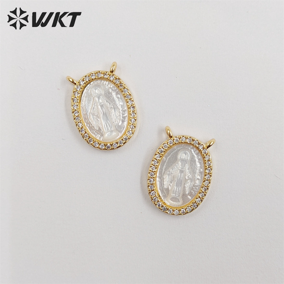 WT-JP329 Newest Lovely Micropaved Cubic Zircon Shell Miraculous Medal Pendant MOP Double Loops Religious Guadalupe Pendant