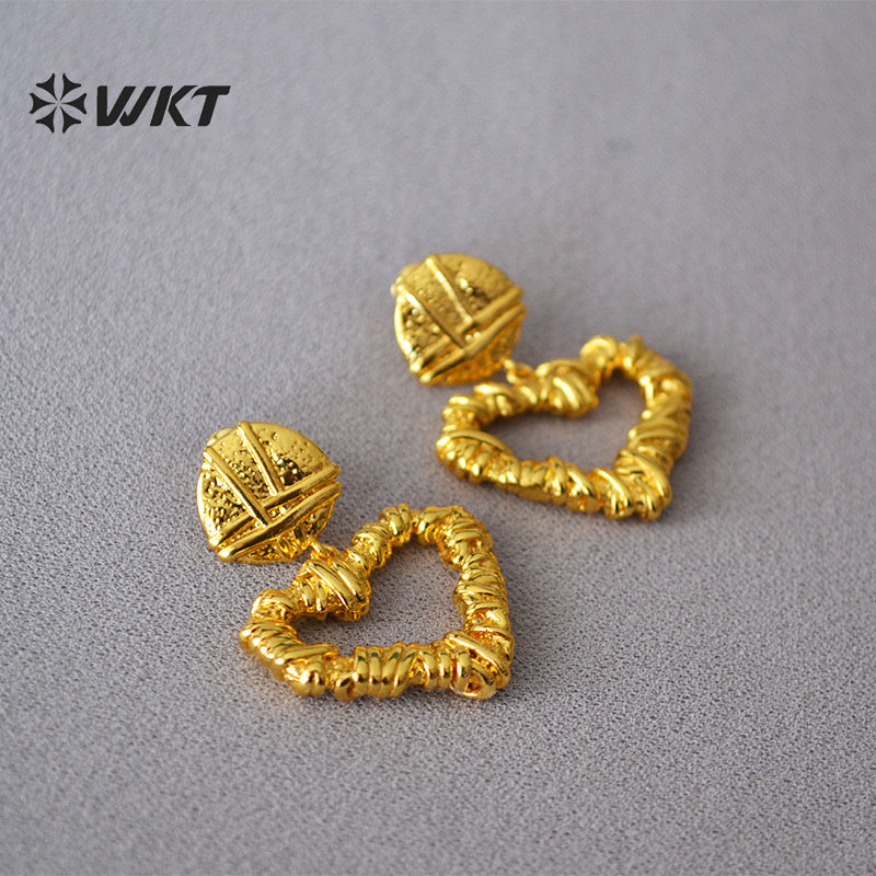 WT-E668 European and American Exaggerated Personality Earring Niche Thorns love Retro Earrings Silver Needle Stud Brass Earrings