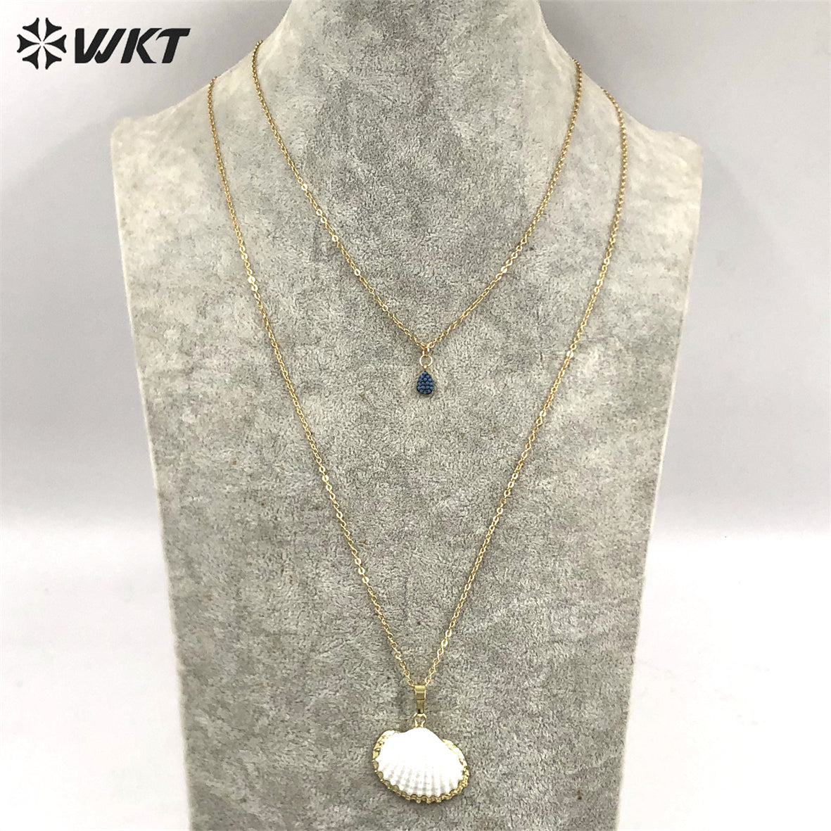 WT-JN174 New Design Fashion Gold Plated Double Layer Choker Necklace Natural White Shell Scallop Pendant Necklace Moon Necklace