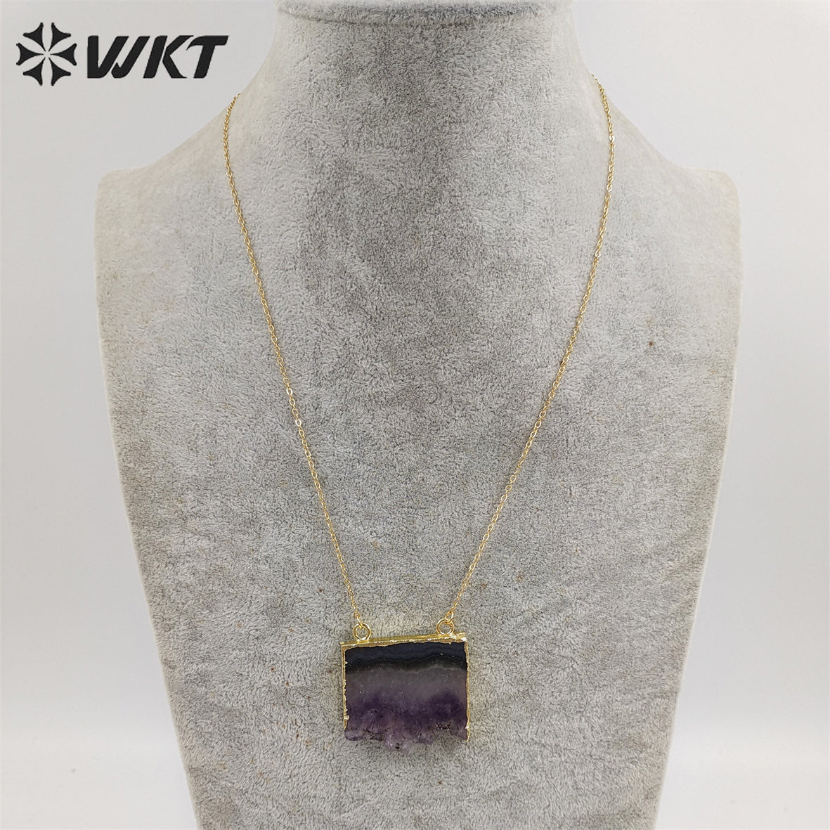 WT-N123 Hot Fashion Gold Slice Amethyst Stone Pendant Necklace High Quality Natural Brazil Druzy Amethyst Stone Necklace