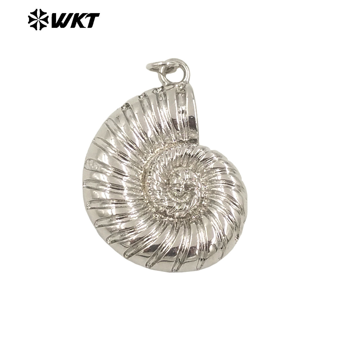 WT-MP290 New Spring Design 18K Full Gold Plated Trumpet Shape Jewelry Charms for Necklace Design Unisex Pendants